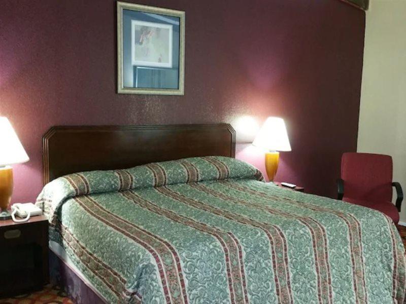 Executive Inn And Suites Waxahachie Extérieur photo