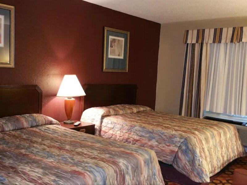 Executive Inn And Suites Waxahachie Extérieur photo