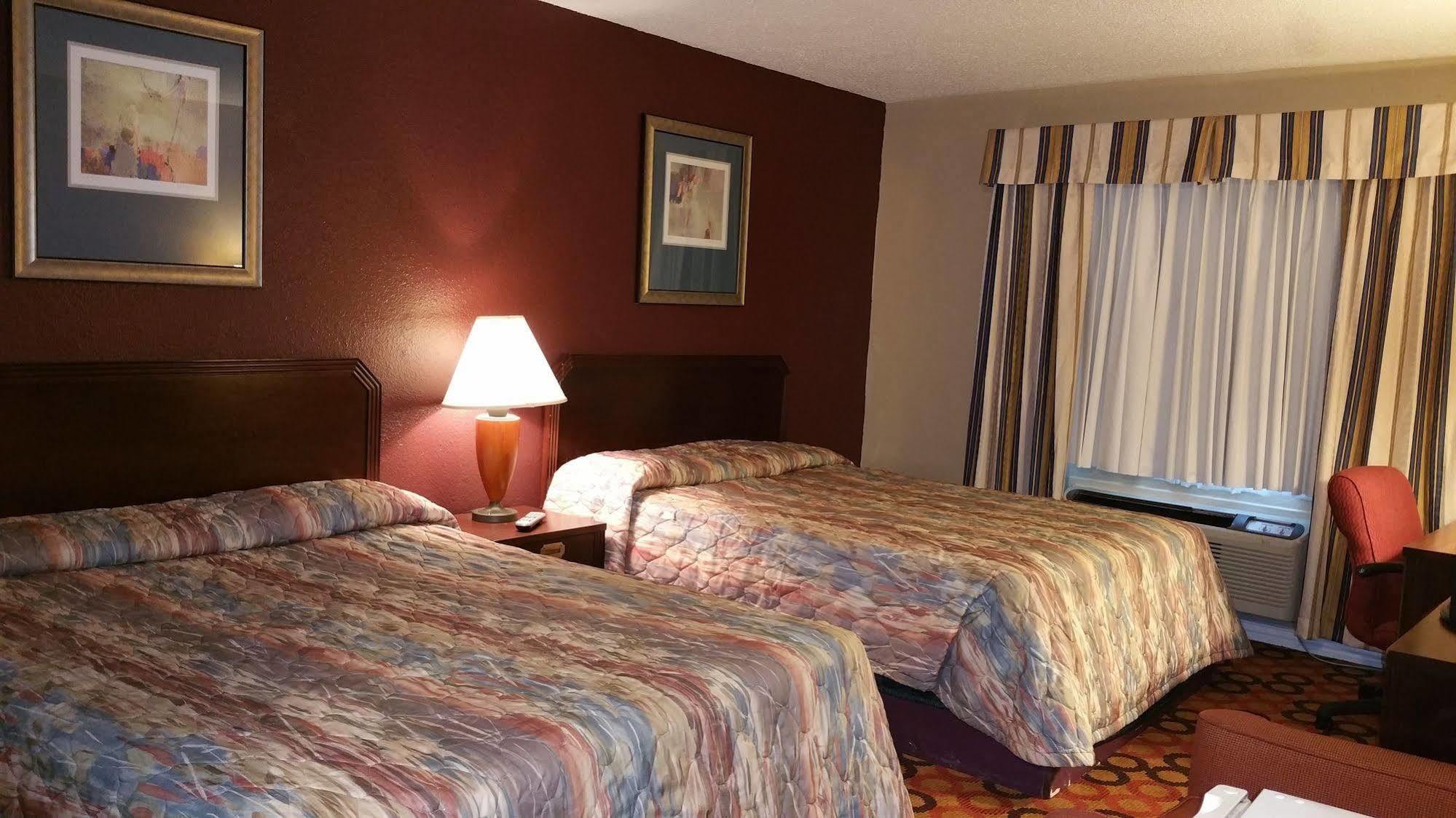 Executive Inn And Suites Waxahachie Extérieur photo